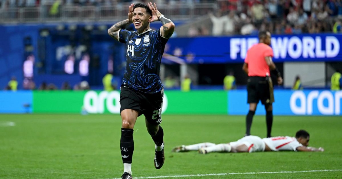 Messi passzai döntőt értek Argentínának