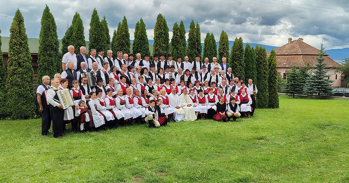 Találkoztak a Faipari tánccsoport tagjai