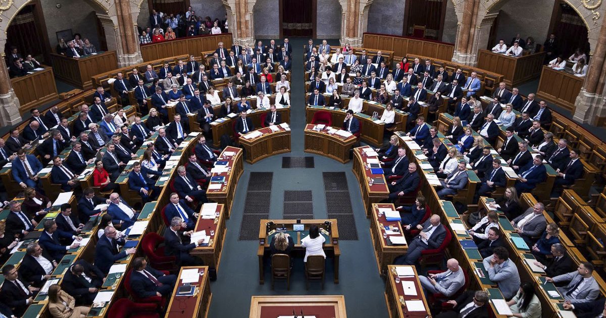 Jövő kedden választanak új köztársasági elnököt