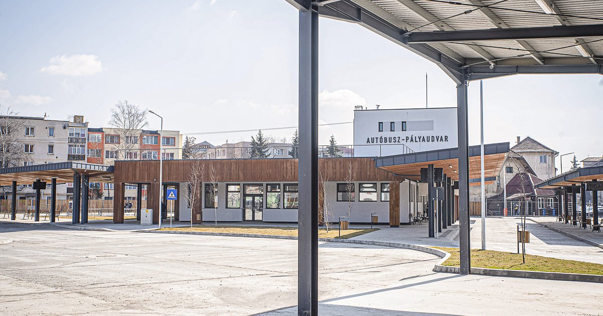 Buszjegy és bérlet csak készpénzzel