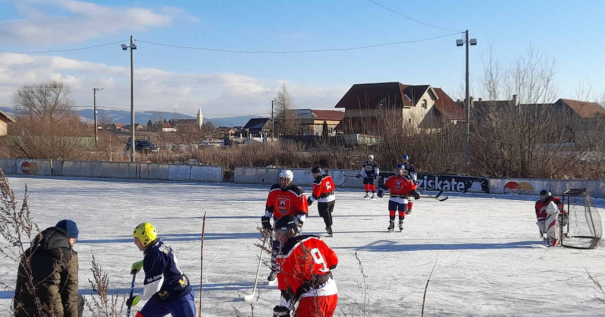 Jégpályák éjszakája Csíkszentimrén