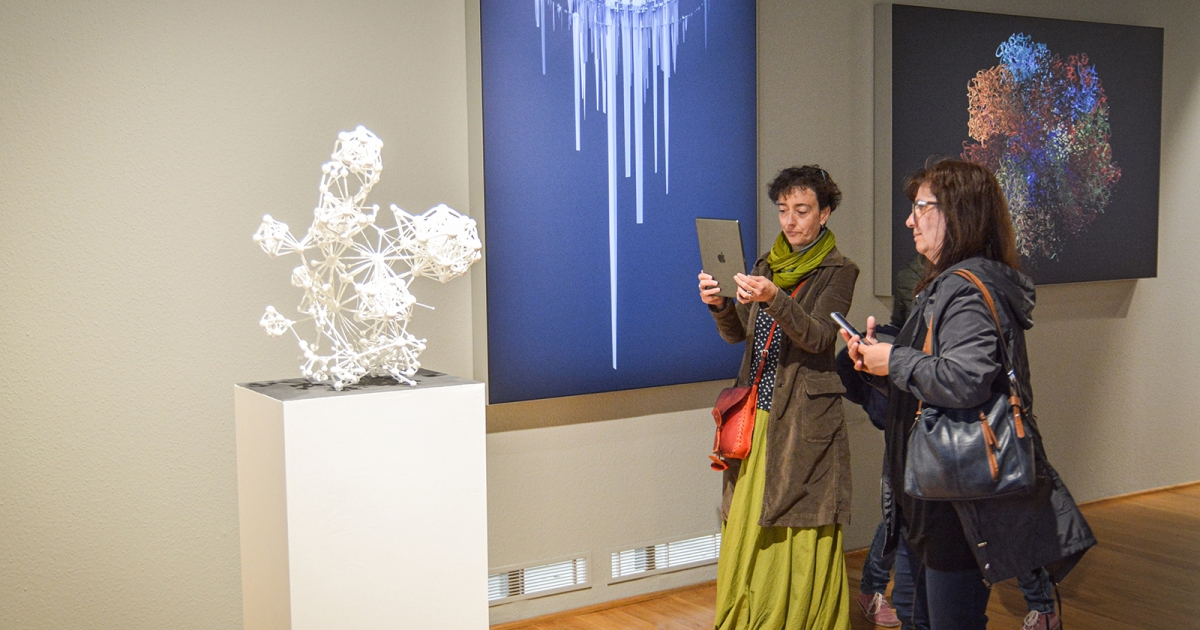 Megnyitották a BarabásiLAB kiállítását