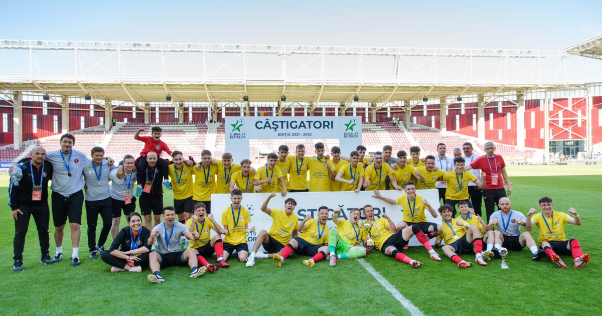 Duplázhatnak a fiatalok