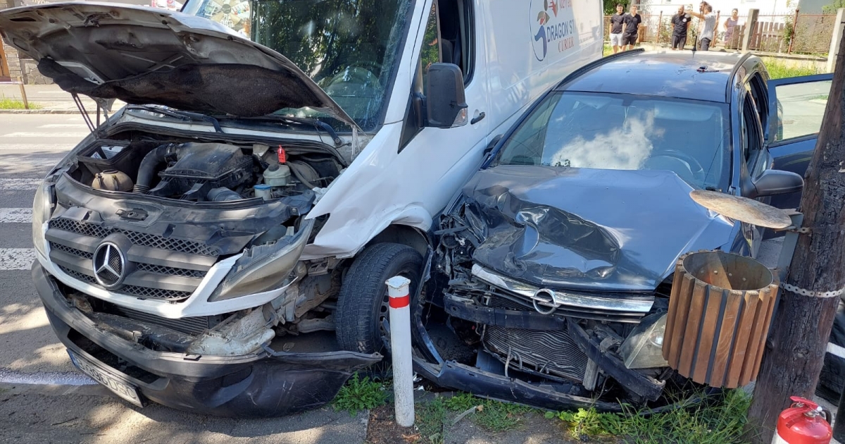 Naponta öt ember halálába került a közúti közlekedés szabályainak a megszegése