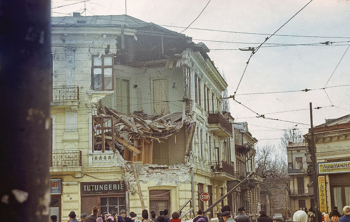 azopan.ro/cherecheș livia