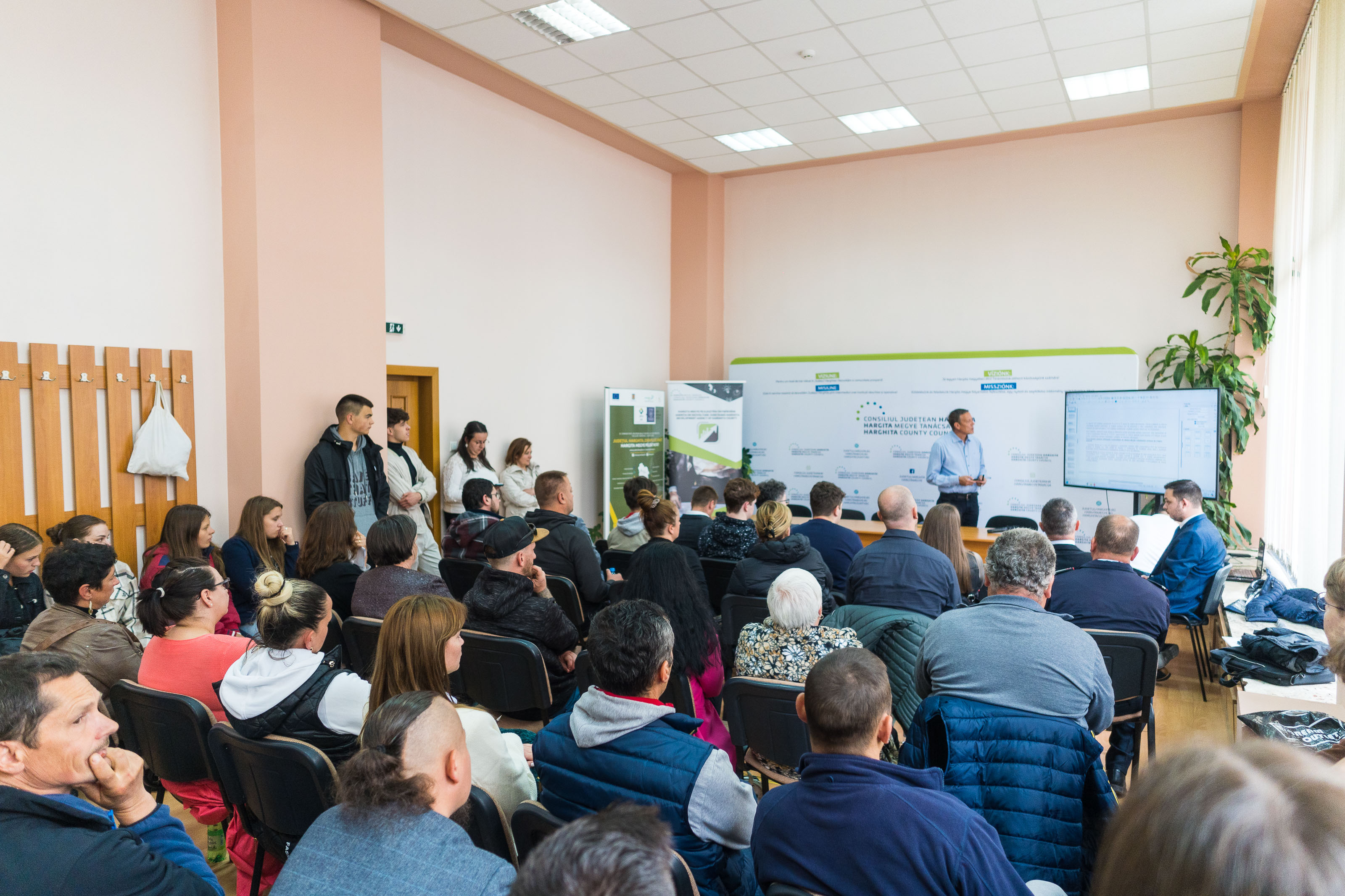 Üzleti Puzzle-t szerveztek Csíkszeredában Üzleti Puzzle-t szerveztek Csíkszeredában