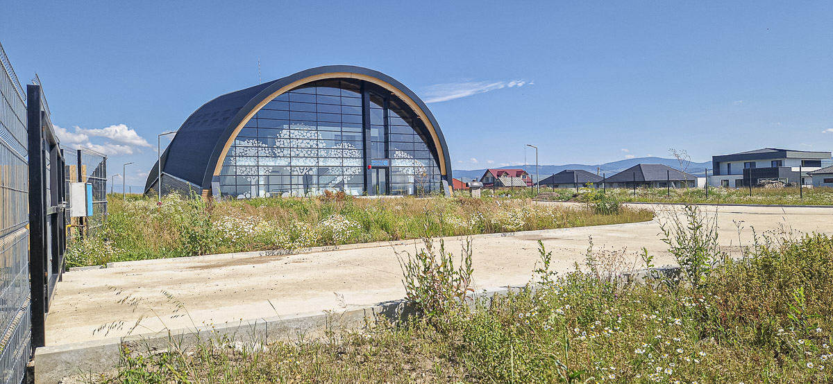 Szeptemberben nyitna a tanuszoda