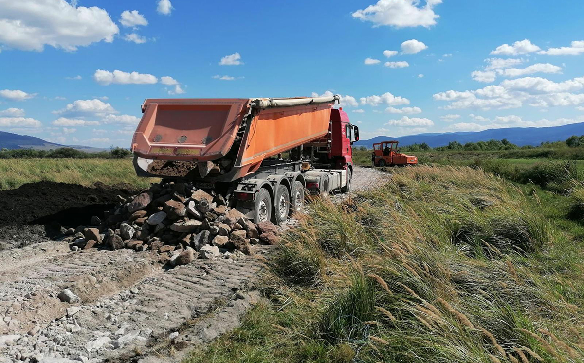 Mezei utat aszfaltoznak
