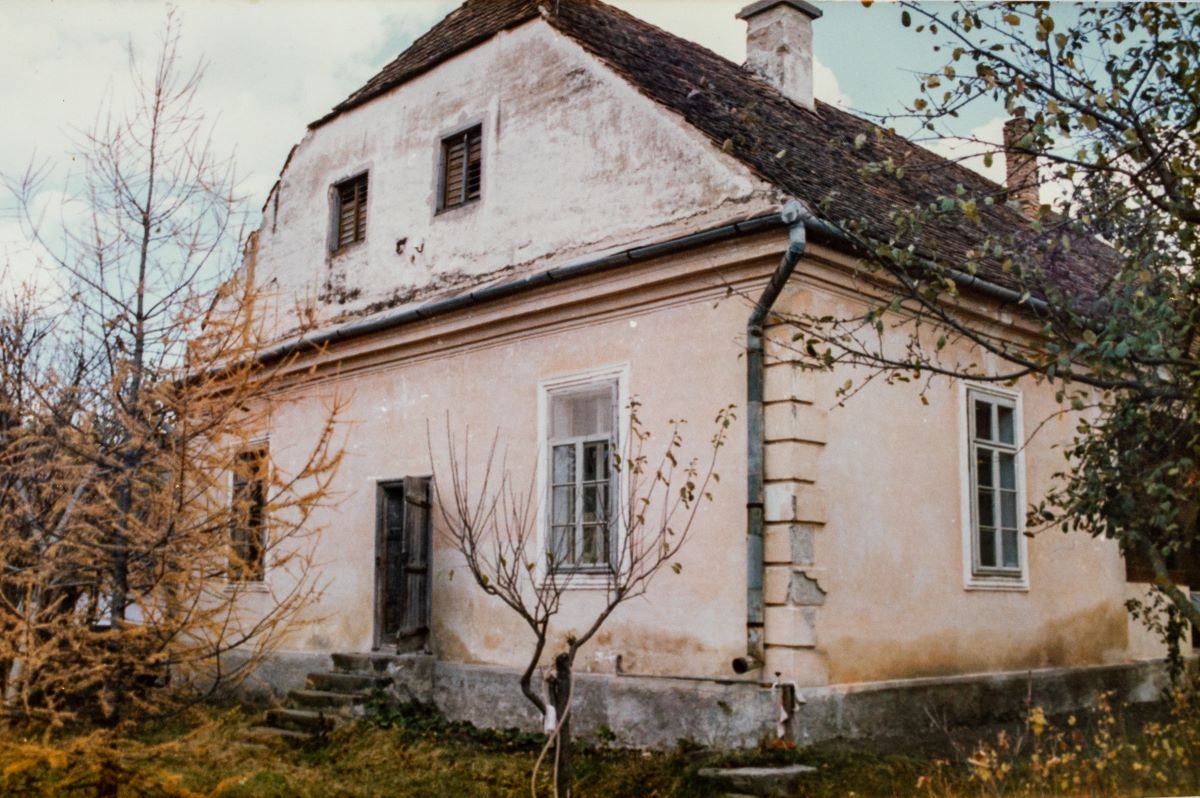 A történeteket tovább kell adni, hogy éljenek