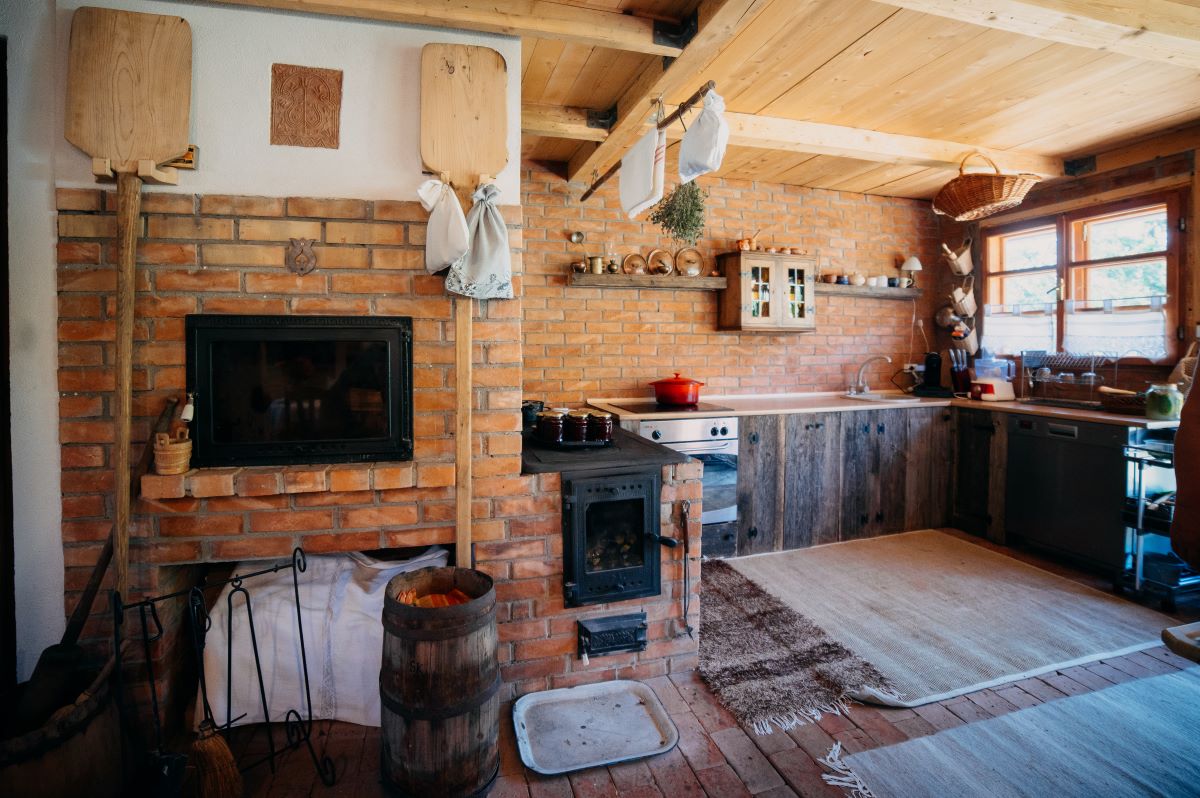 A történeteket tovább kell adni, hogy éljenek