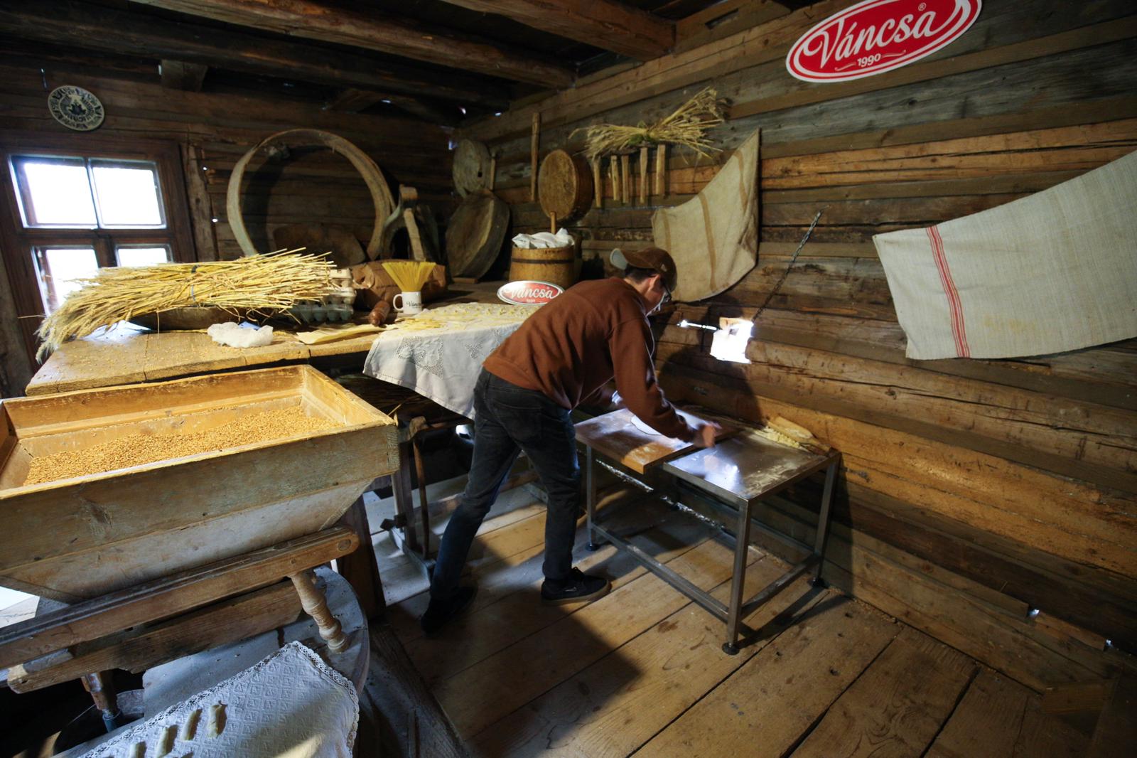 Hűvös idő, meleg vendégszeretet Borospatakán Hűvös idő, meleg vendégszeretet Borospatakán