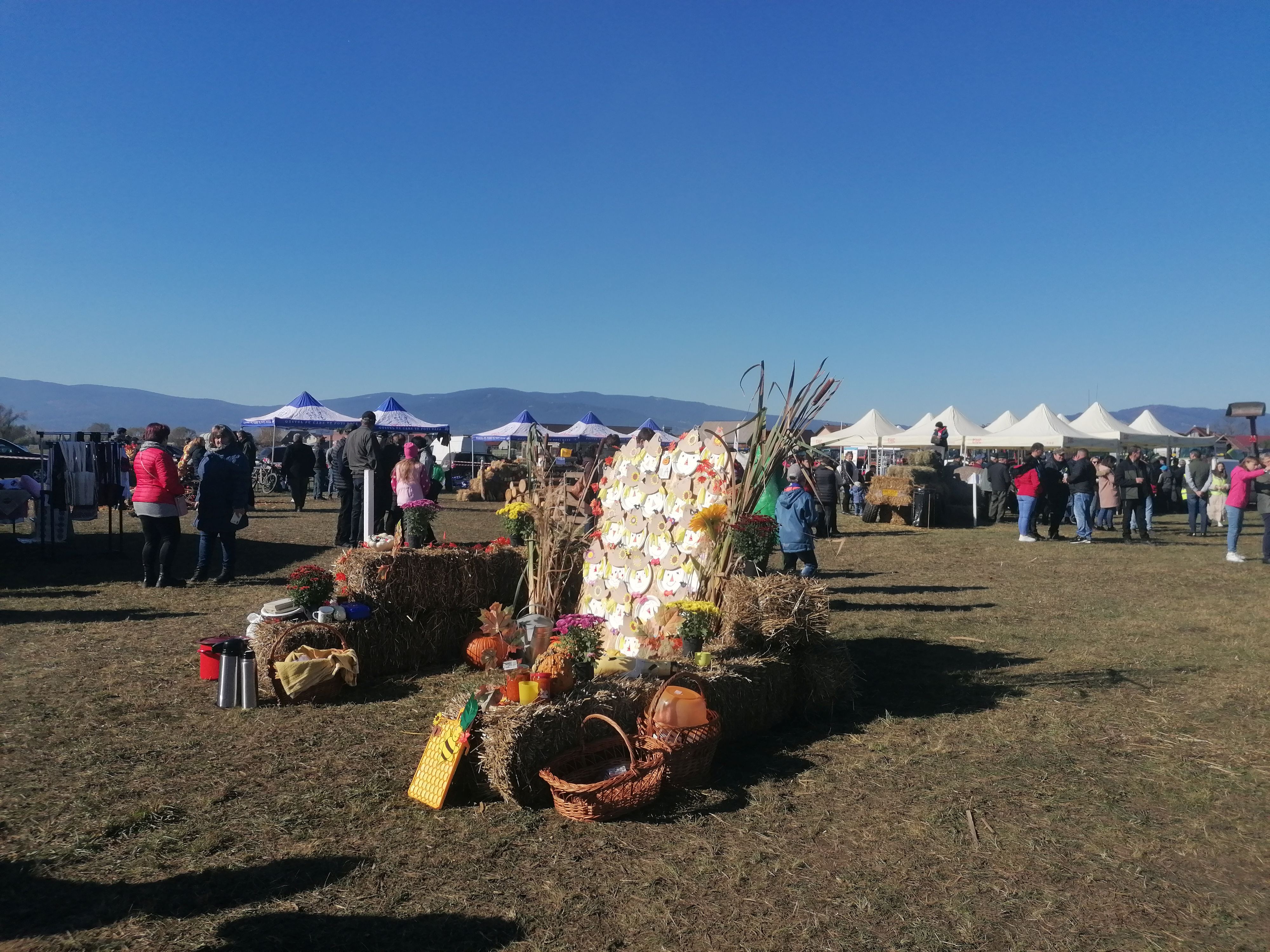 Hagyománnyá nőtt ünnep Gyergyóalfaluban Hagyománnyá nőtt ünnep Gyergyóalfaluban