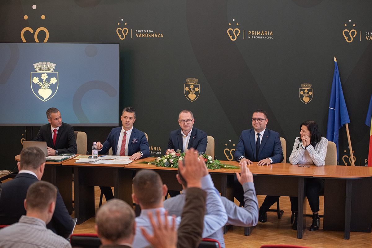 Bors és Sógor maradt az alpolgármester Csíkszeredában Bors és Sógor maradt az alpolgármester Csíkszeredában