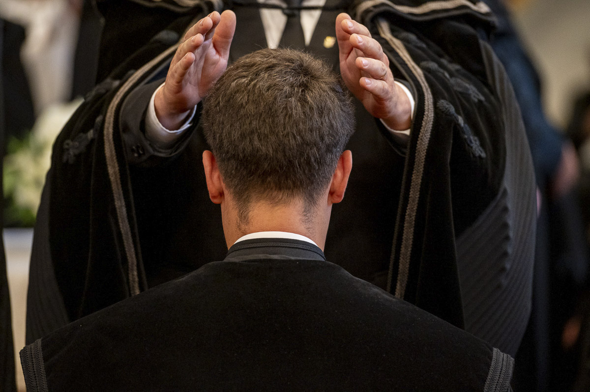 Lesz-e elég pap és lelkész?