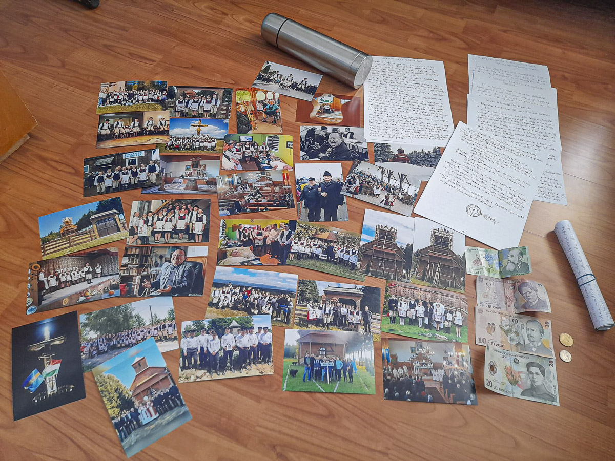 Múltbéli feljegyzésekkel üzennek a jövőnek