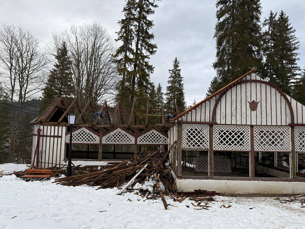 Megújul a borszéki Kossuth-forrás Megújul a borszéki Kossuth-forrás