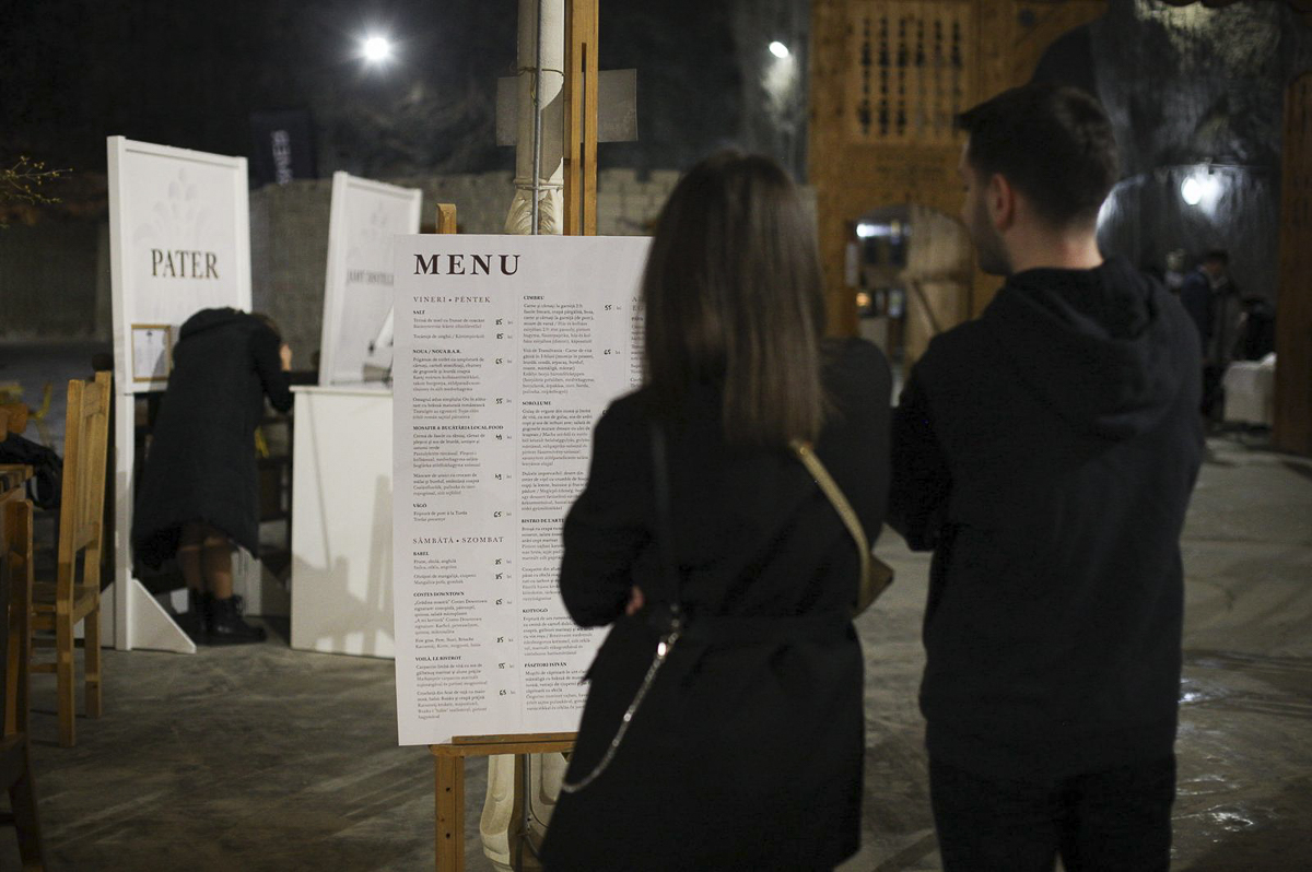 Rendhagyó gasztronómiai élmény a sóbányában