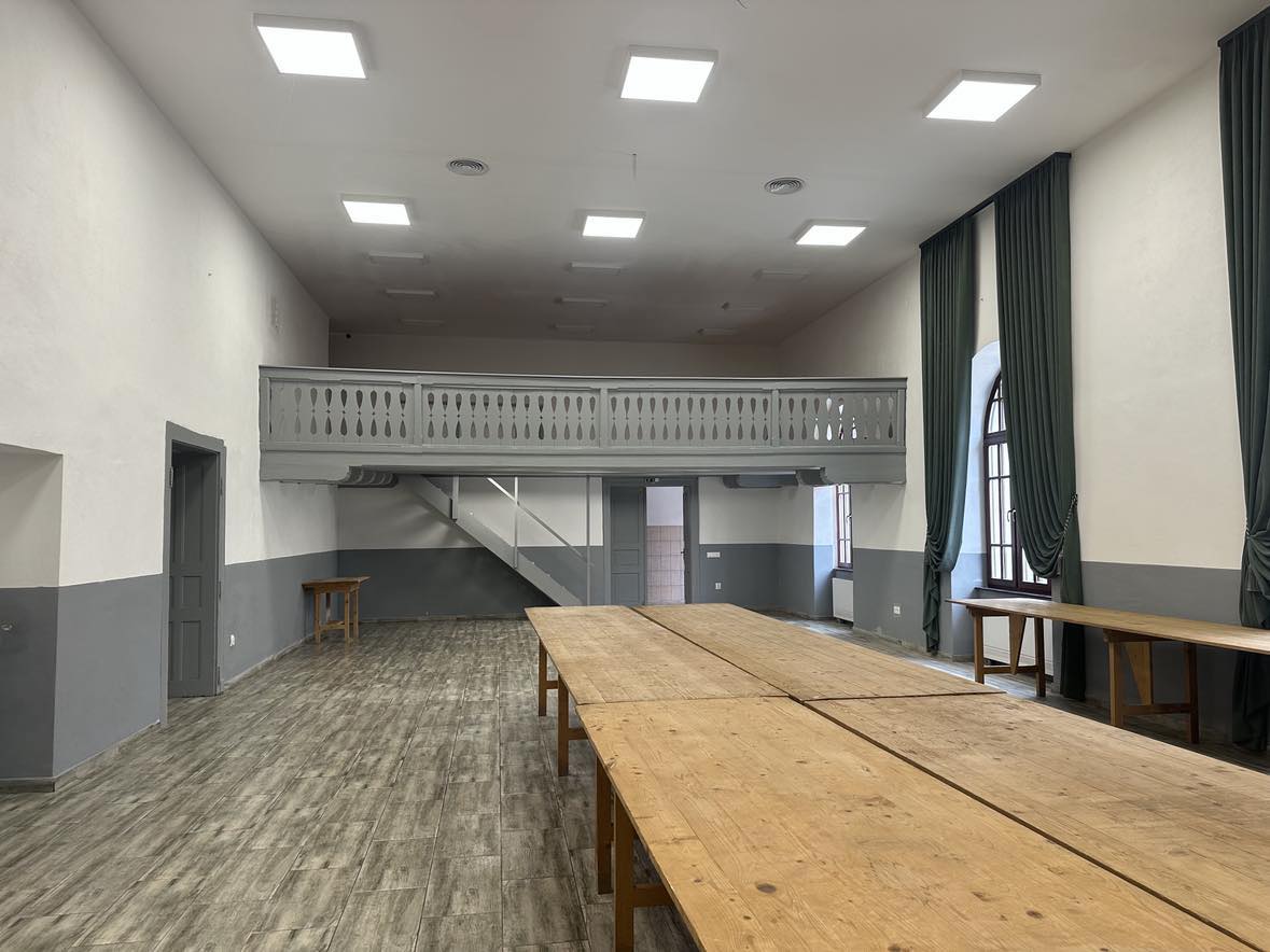 Befejeződött az oklándi kultúrház felújítása, hamarosan birtokba veheti a közösség Befejeződött az oklándi kultúrház felújítása, hamarosan birtokba veheti a közösség