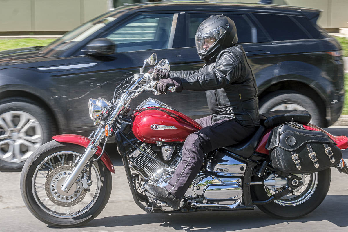 Figyelemfelkeltő motoros felvonulás Csíkszeredában Figyelemfelkeltő motoros felvonulás Csíkszeredában