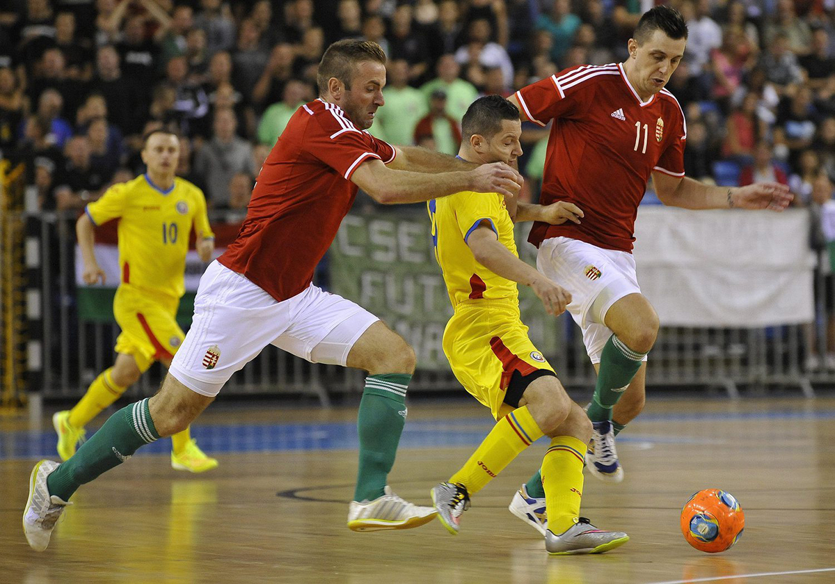 Parázs csata várható Parázs csata várható