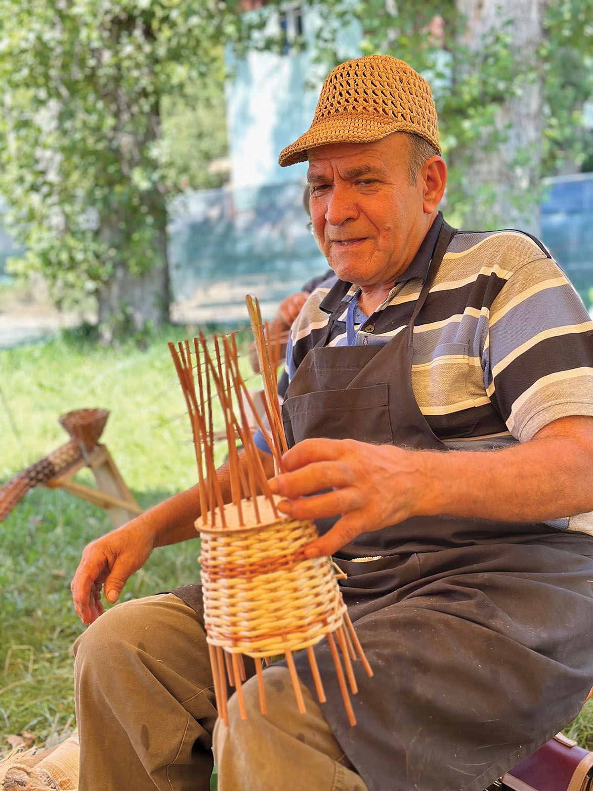 A fonott tárgyakkal a természet melegsége költözik otthonunkba