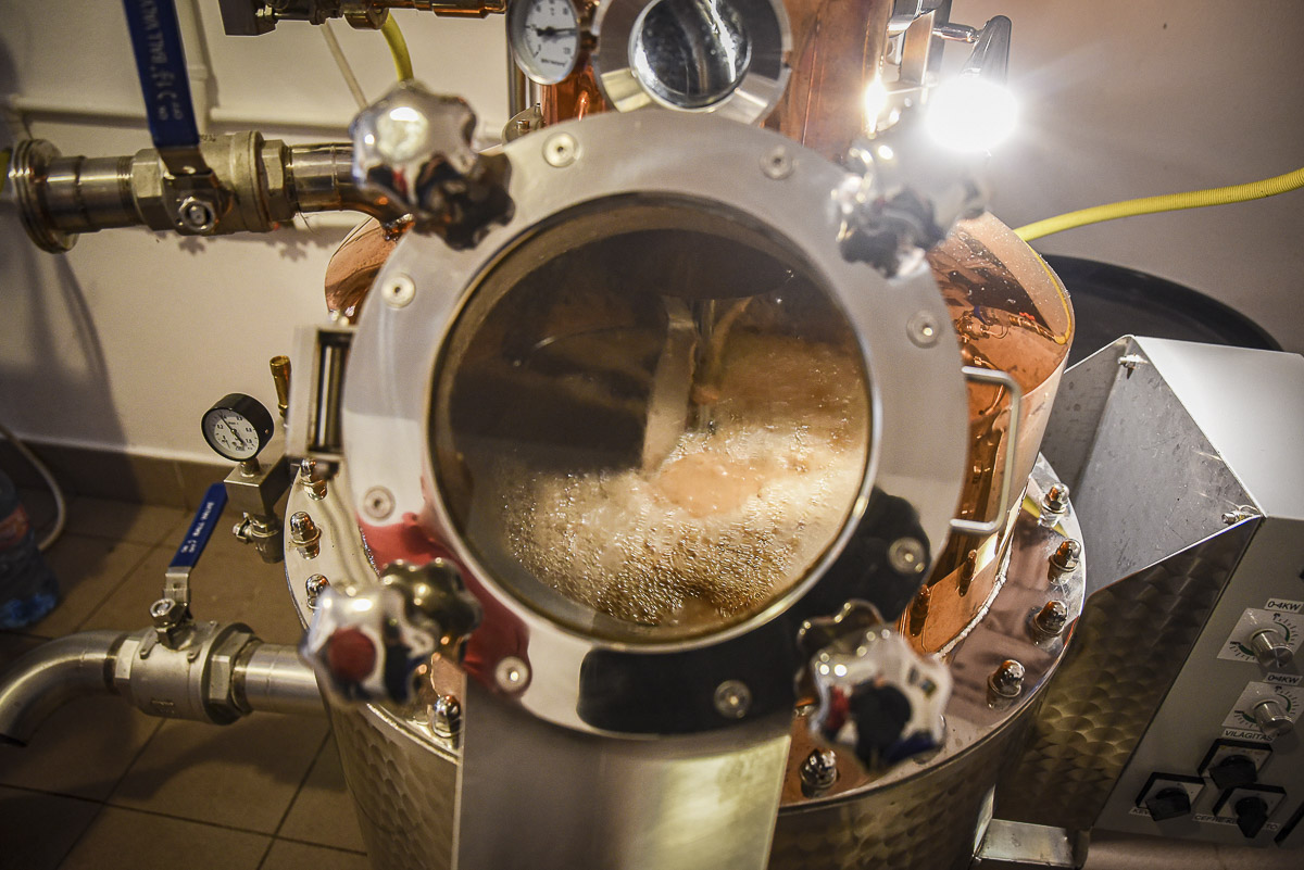 Minden pálinka párlat, de nem minden párlat pálinka…