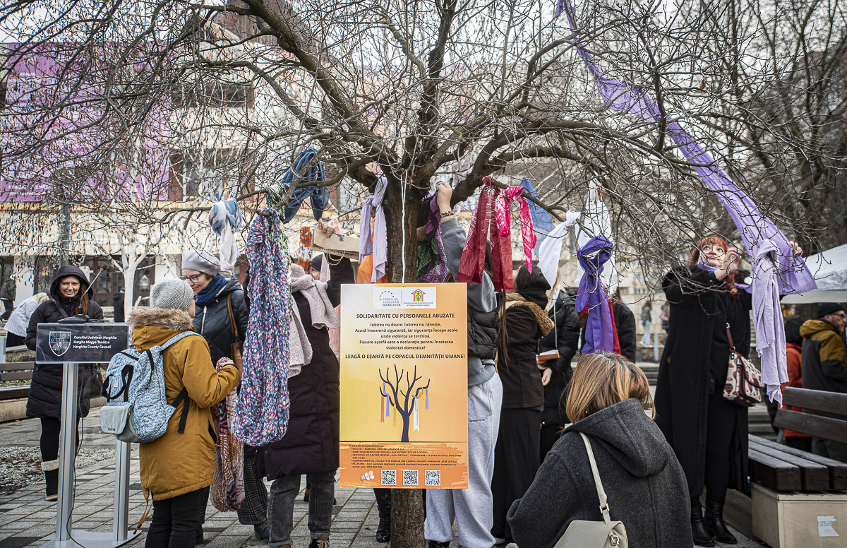 Tizenhat nap a nők elleni és a családon belüli erőszak ellen