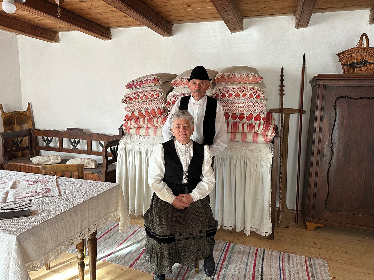 Egy abásfalvi kőház és lakói története Egy abásfalvi kőház és lakói története