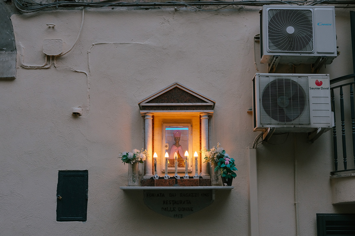 Nápoly és kultusz (10.)