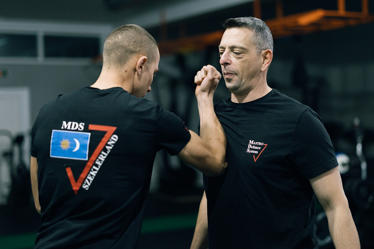 Harcrendszer, amely a túlélésről szól