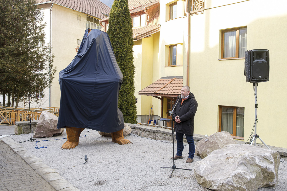 Az utcán „találkozni” a medvével