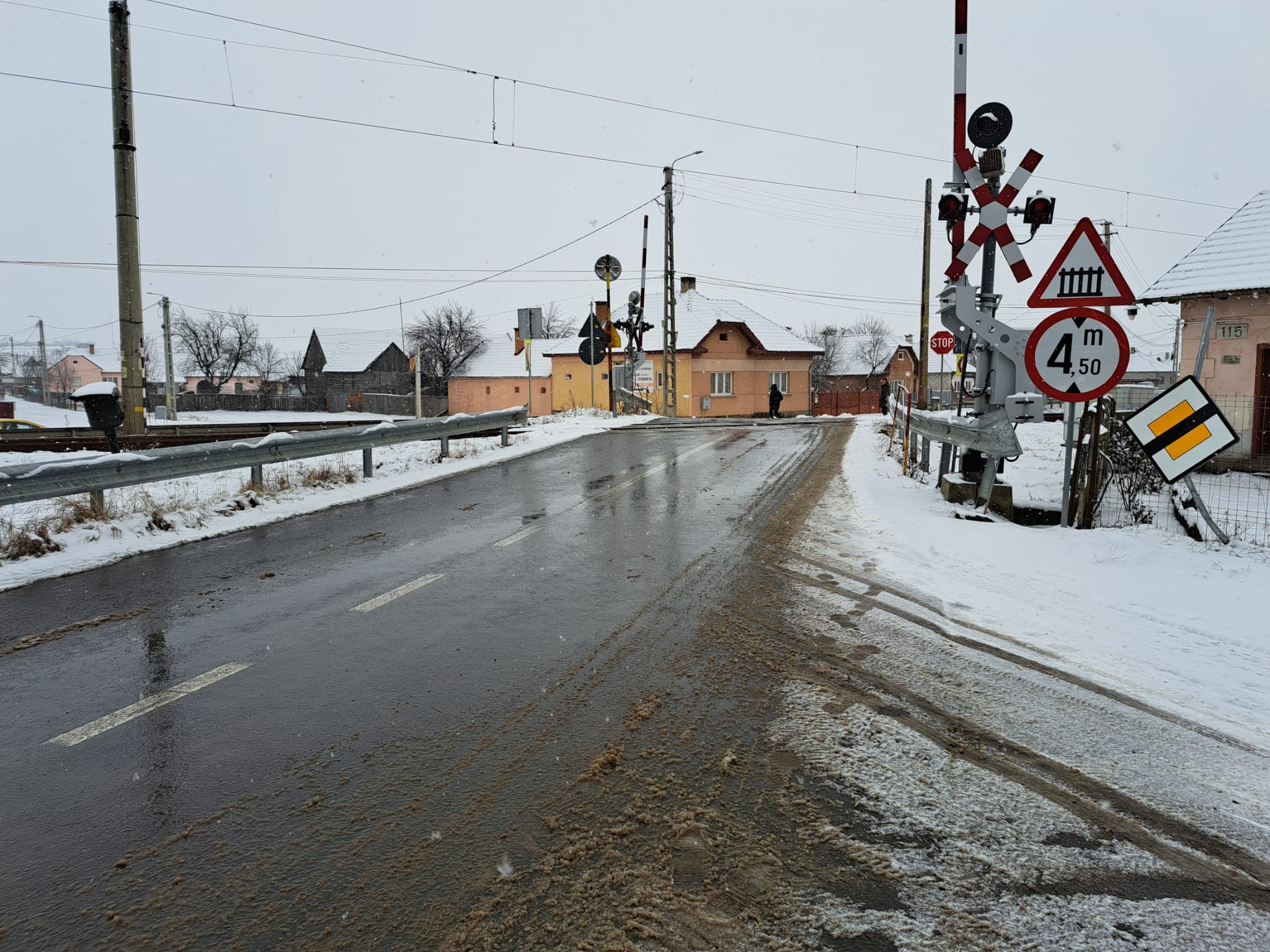 A felcsíki útra benyújtott pályázatot a terepen is ellenőrizte a Központi Régió Fejlesztési Ügynöksége