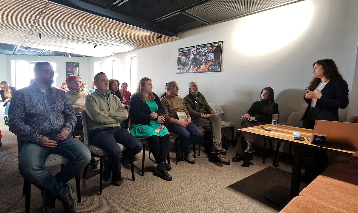 Stakeholdertalálkozó a Nagy-Hagymás-térség fejlesztési irányairól a CIBioGo projekt keretében Stakeholdertalálkozó a Nagy-Hagymás-térség fejlesztési irányairól a CIBioGo projekt keretében