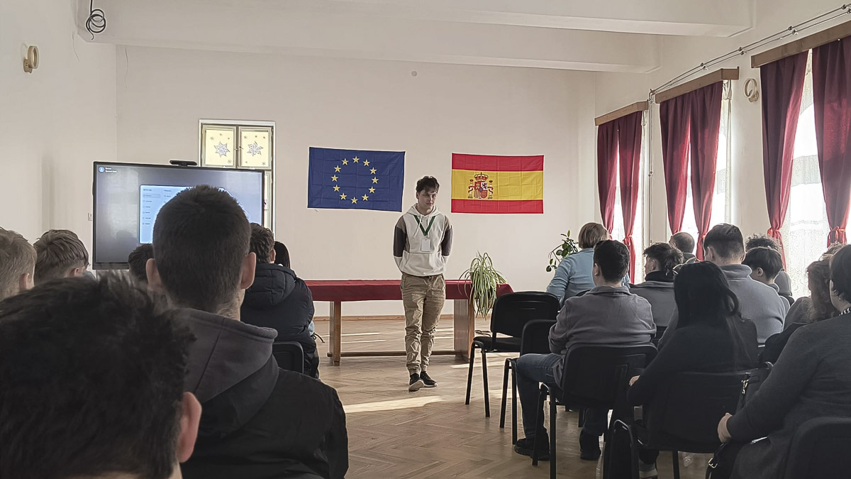 Idegenvezetés, fodrászat és Gibraltár Idegenvezetés, fodrászat és Gibraltár