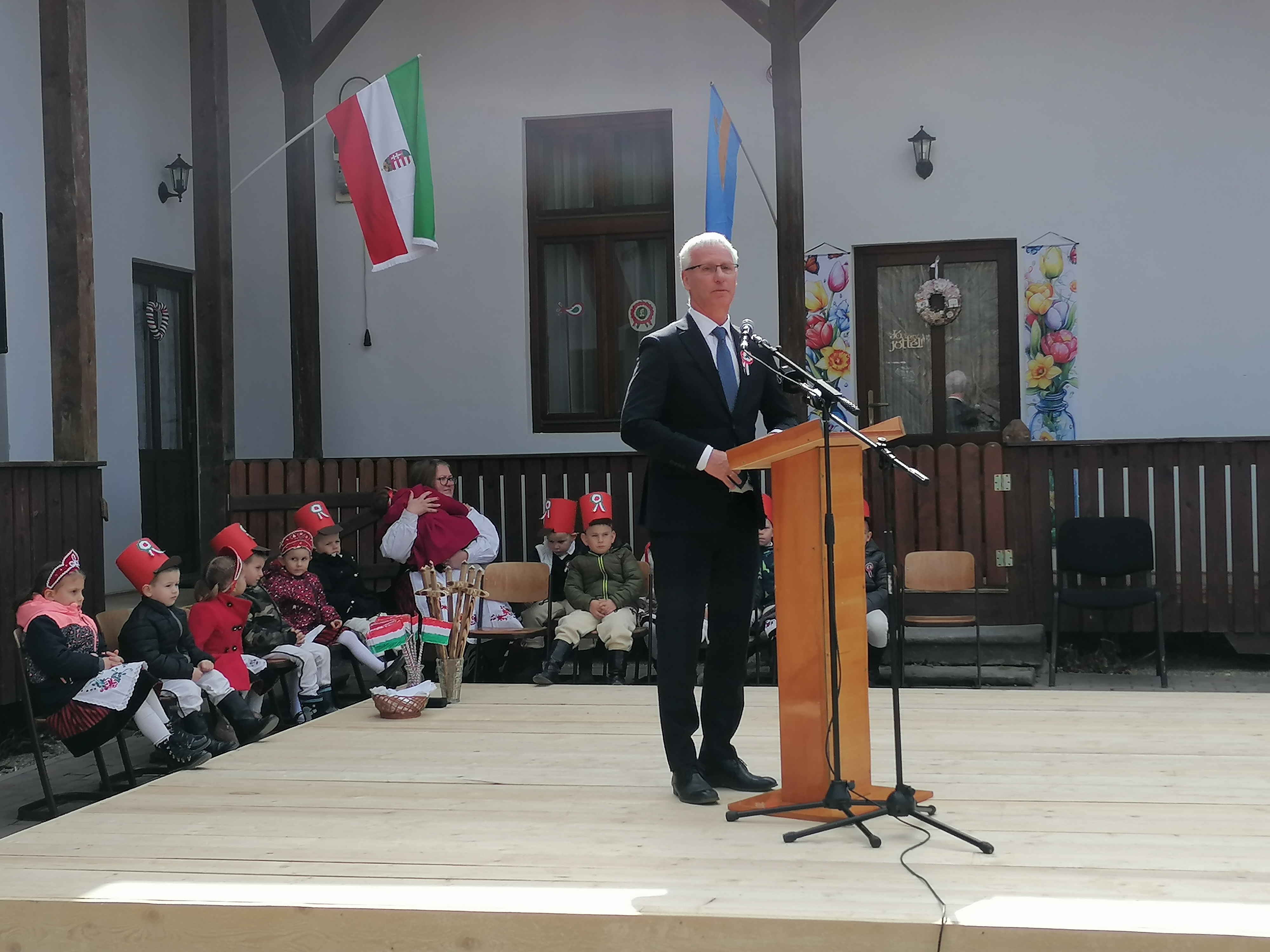 „A gyermekekből csodát lehet kihozni”