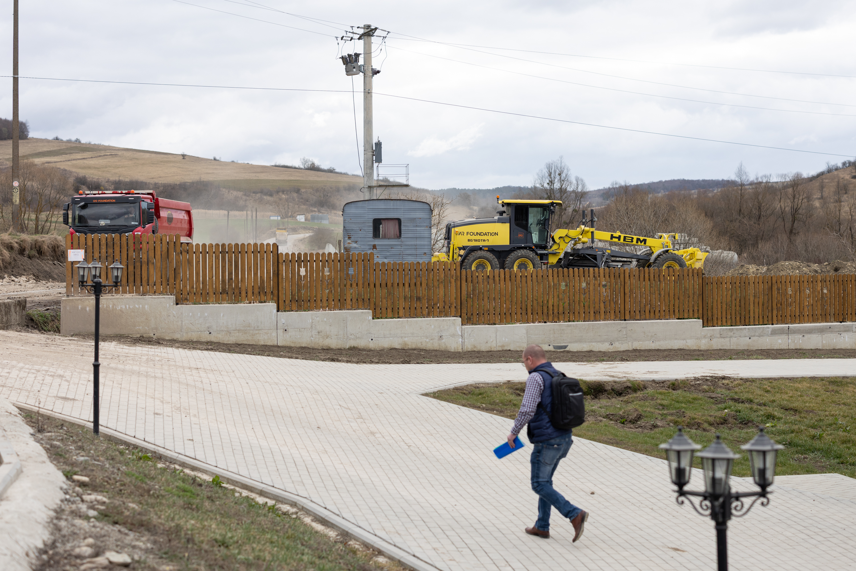 Régen elkezdett útépítéssel végezhetnek
