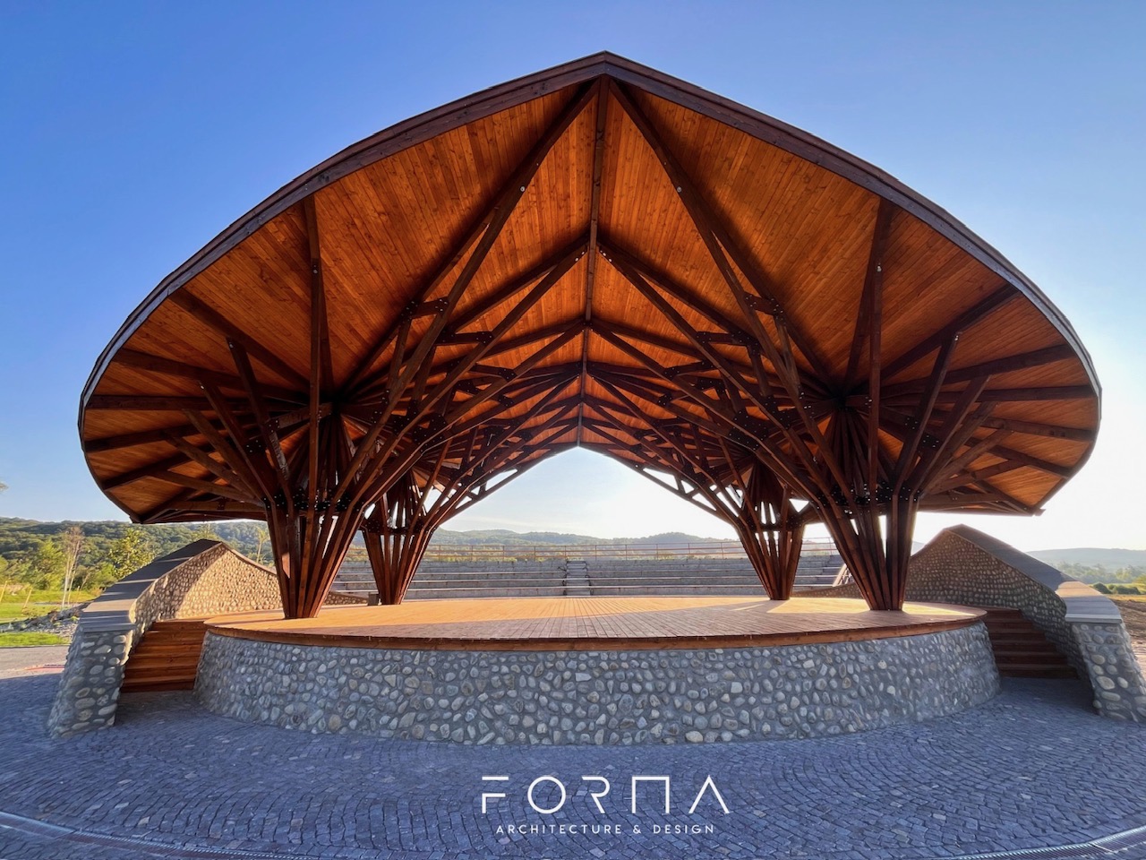 Ahol a hit formát ölt – az építészet egységéről és közösségteremtő erejéről