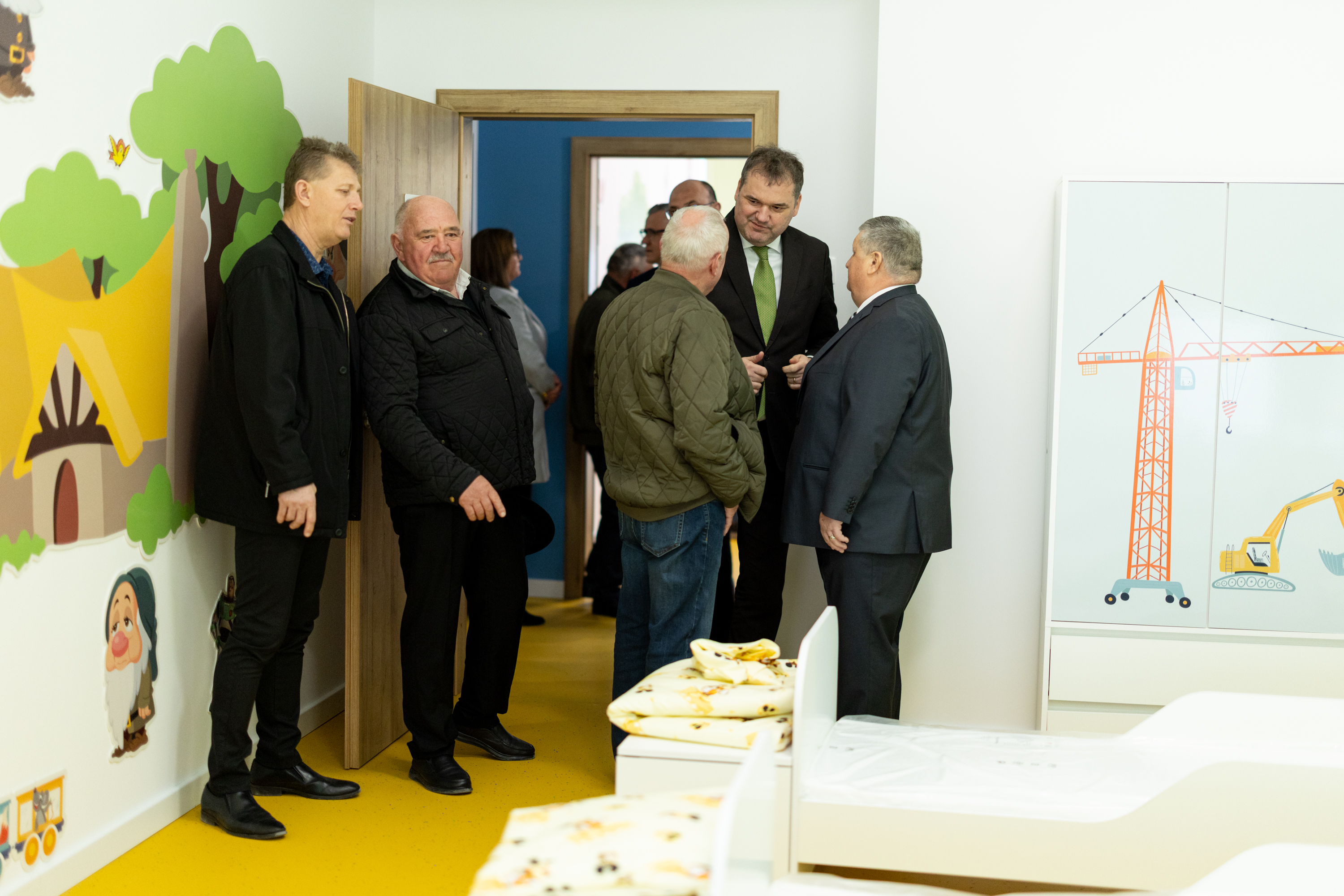 „Aki bölcsődét épít, jövőt épít”