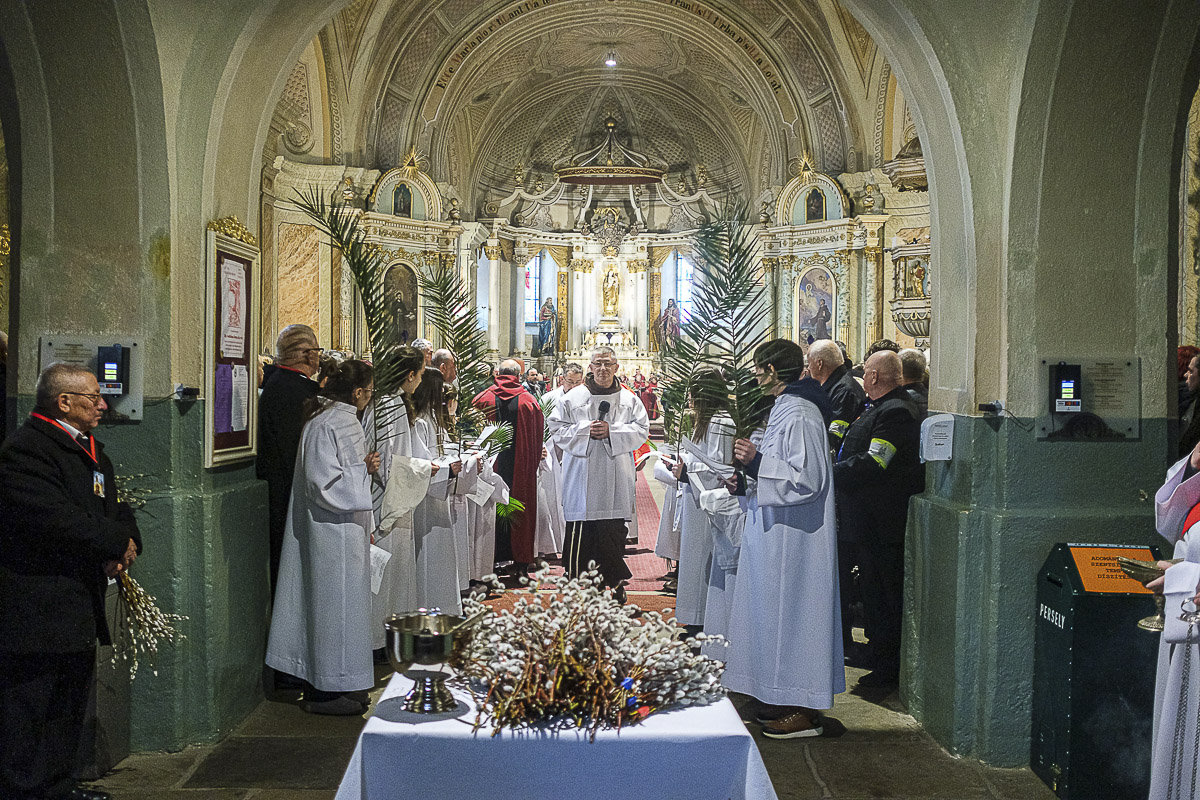 Hozsannától a passióig