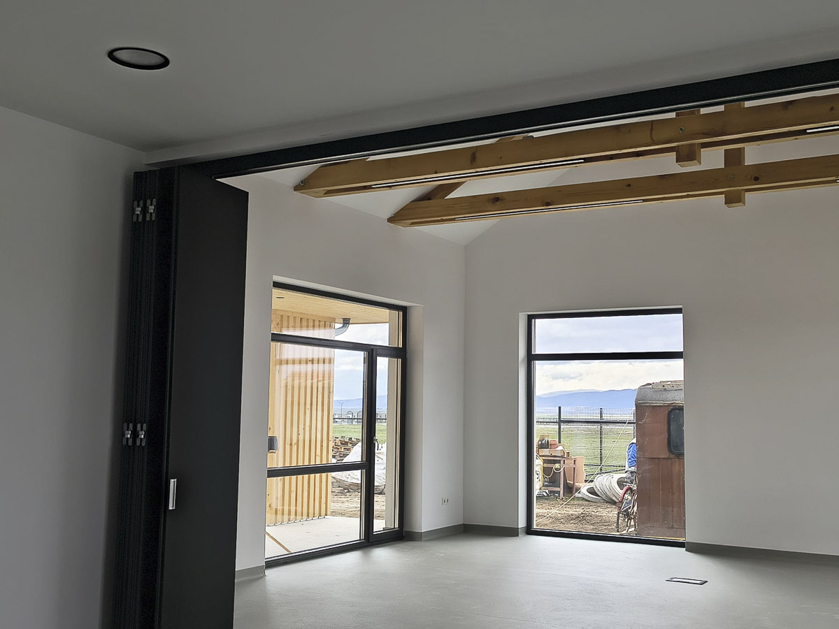 Ház a segítő szakmáknak Gyergyóremetén