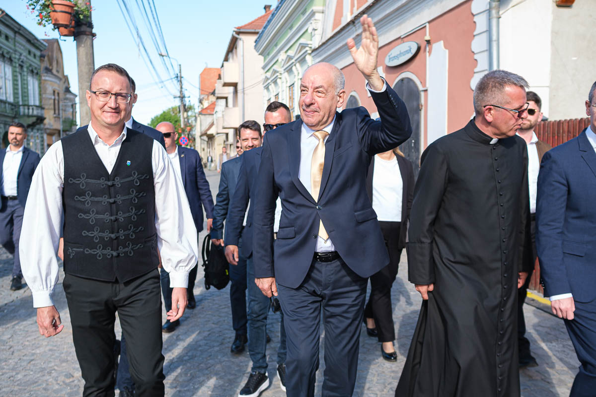 Pünkösd az egységteremtés ünnepe Pünkösd az egységteremtés ünnepe