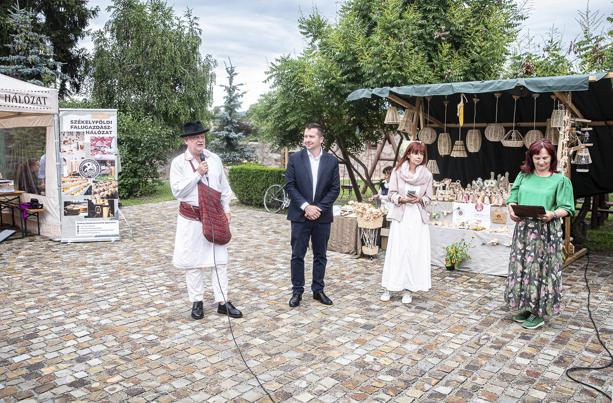 Önálló ágazat a gyógynövénytermesztés