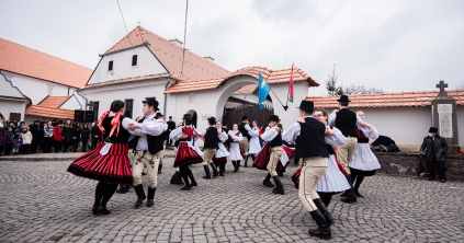 Előrehozott megemlékezések