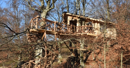 Kilenckerekű lombház