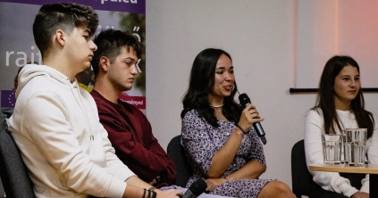 Mi újság, ifjúság?