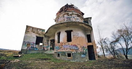 Csillagos jövő, trágár jelen