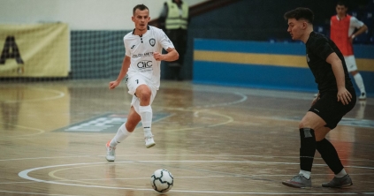 Brazil szamba, udvarhelyi színekben