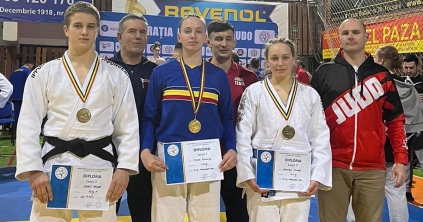 Éremeső Foksányban