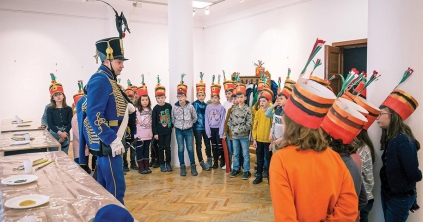 Huszárcsákót mindenkinek