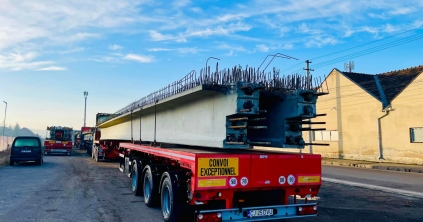 Újabb tíz betongerenda érkezik Ploiești-ről Csíkszeredába